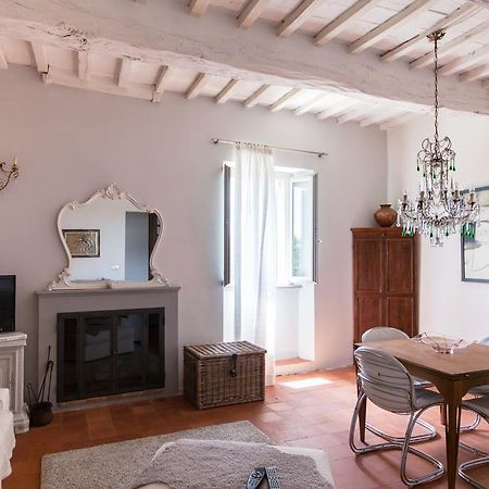 Compignano Casa Brecciaヴィラ 部屋 写真
