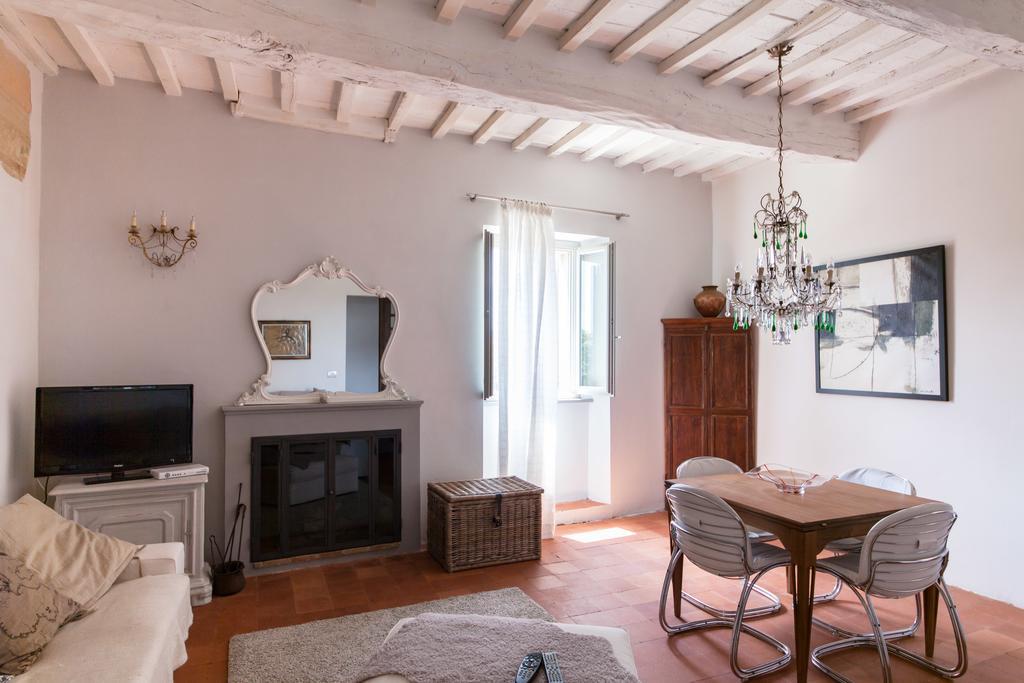 Compignano Casa Brecciaヴィラ 部屋 写真