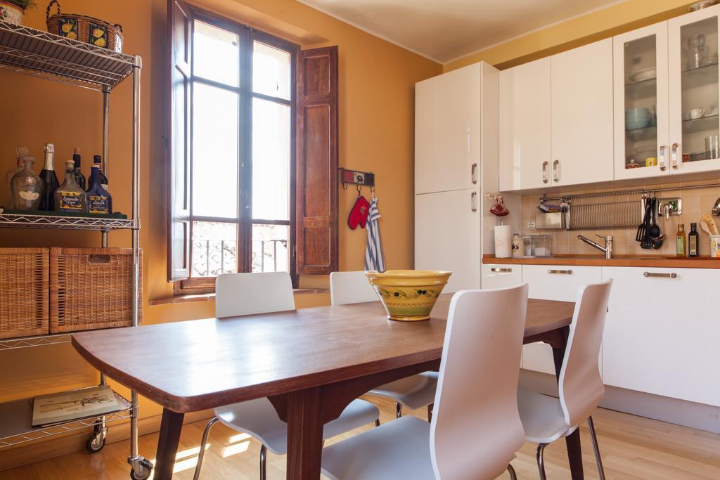Compignano Casa Brecciaヴィラ 部屋 写真